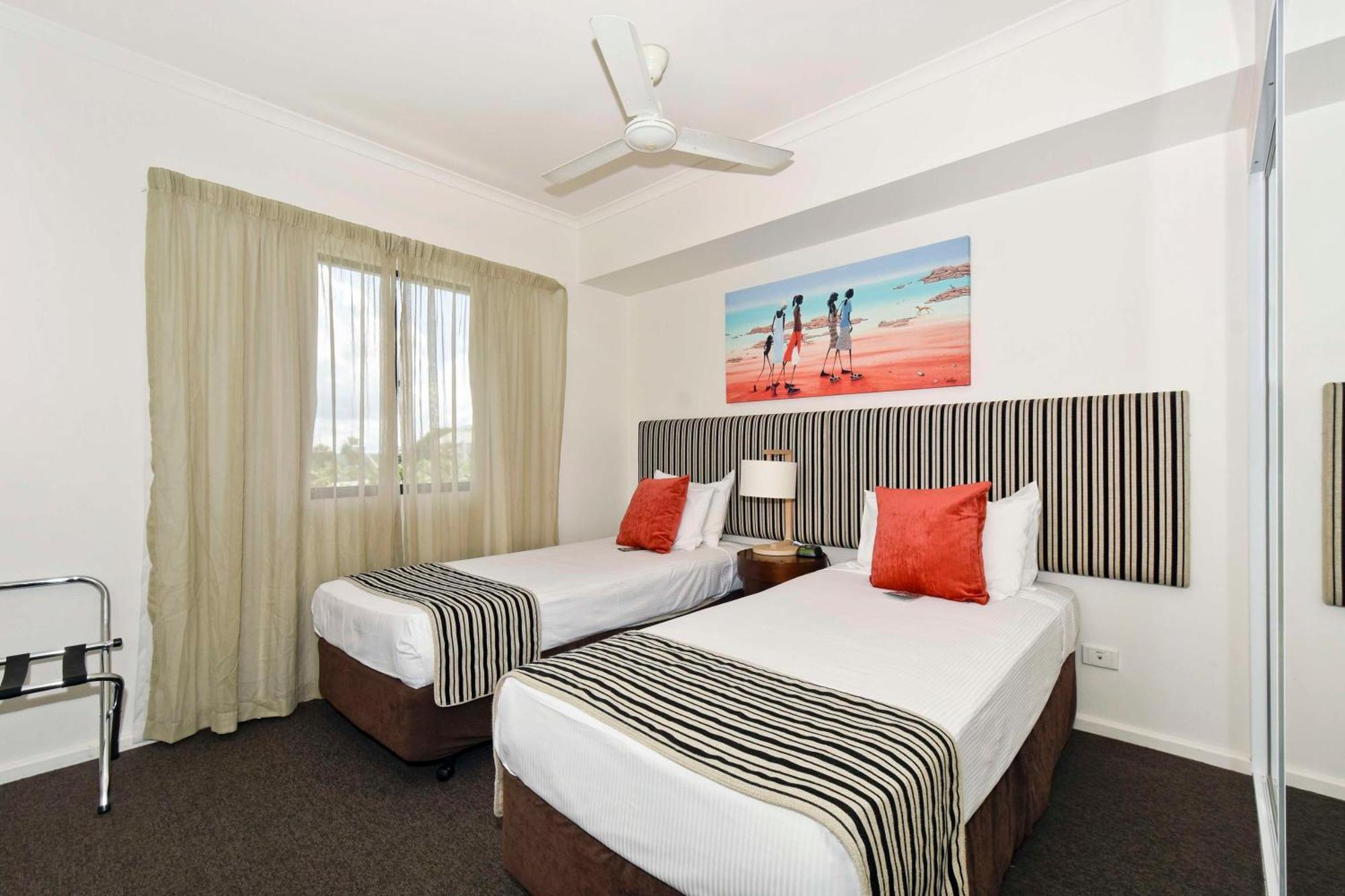 Metro Advance Apartments & Hotel Darwin Exterior photo
