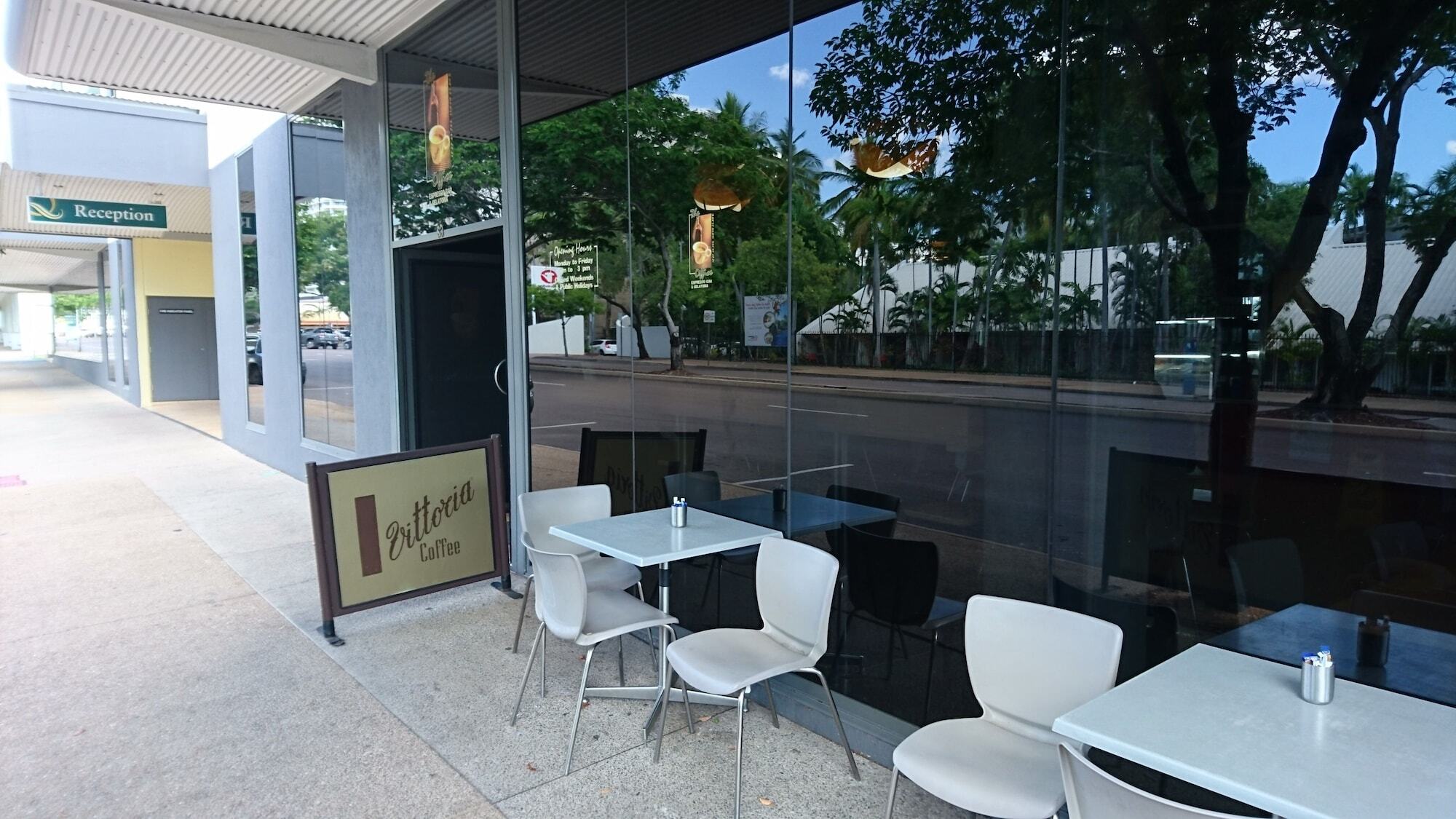 Metro Advance Apartments & Hotel Darwin Exterior photo