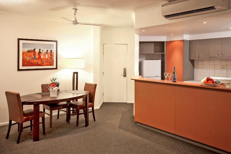 Metro Advance Apartments & Hotel Darwin Exterior photo